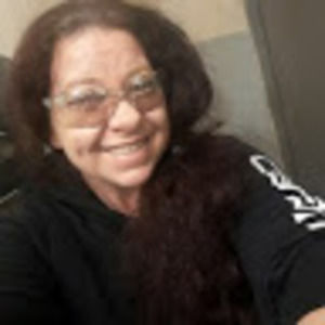 Meet your Posher, Connie